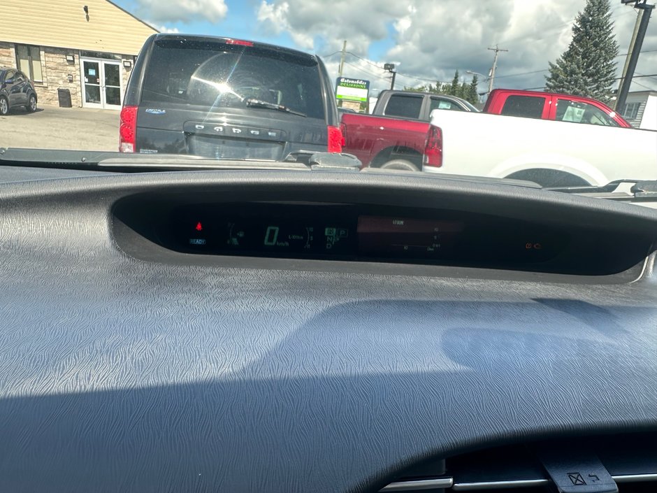 2012 Toyota Prius-5