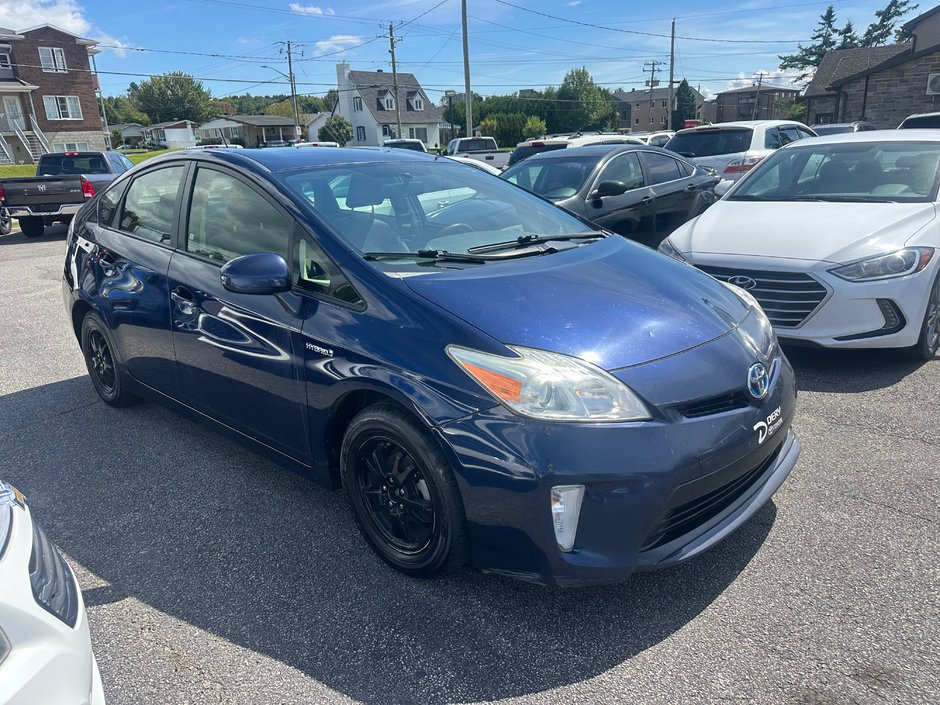2012 Toyota Prius-0