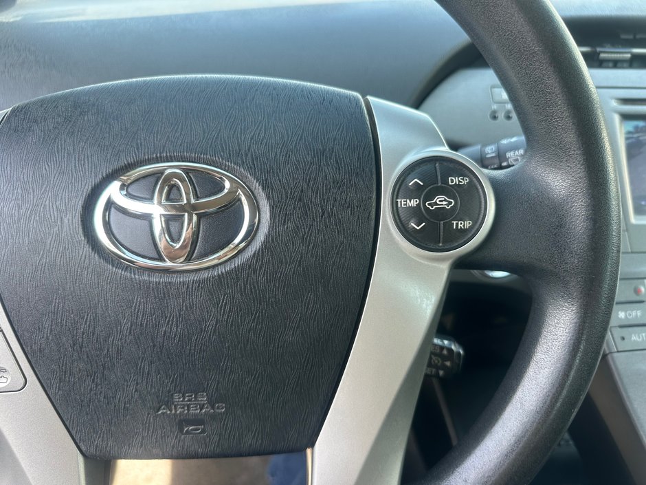 2012 Toyota Prius-10