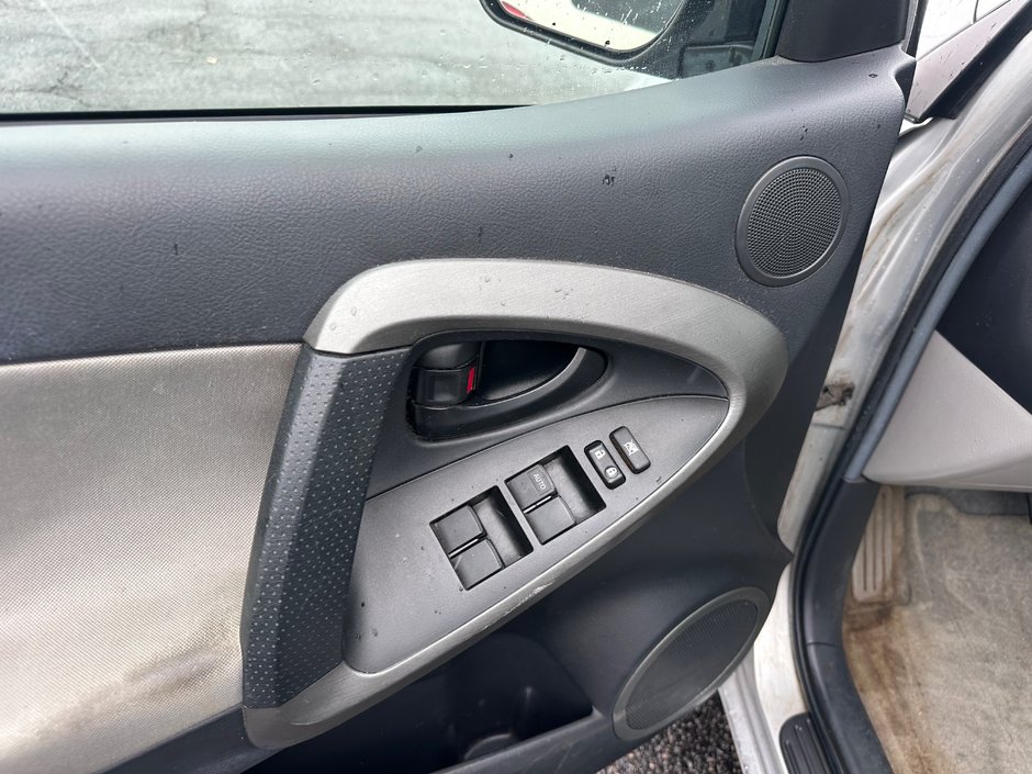 2009 Toyota RAV4 Base-11