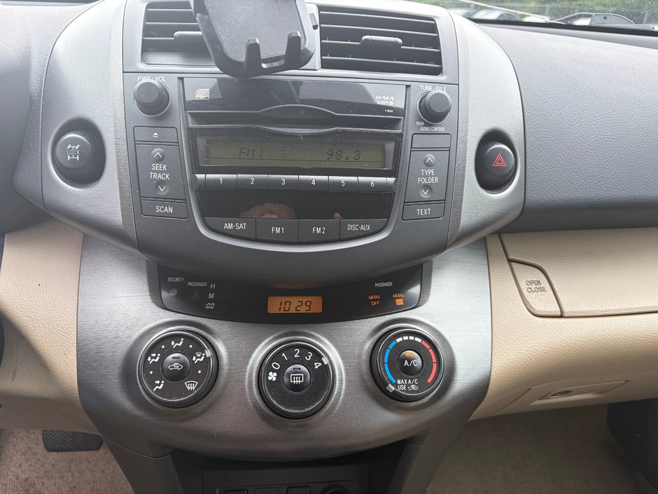 2011 Toyota RAV4 Base-9