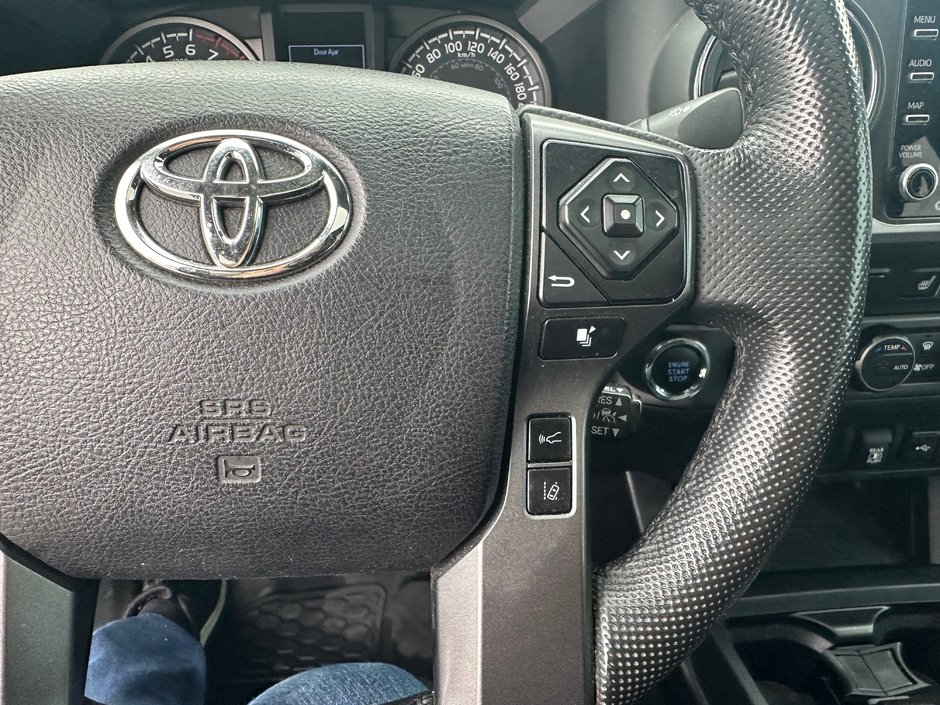 2020 Toyota Tacoma TRD OFF  ROAD SPORT-12
