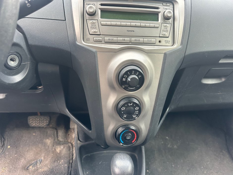 2009 Toyota Yaris-8
