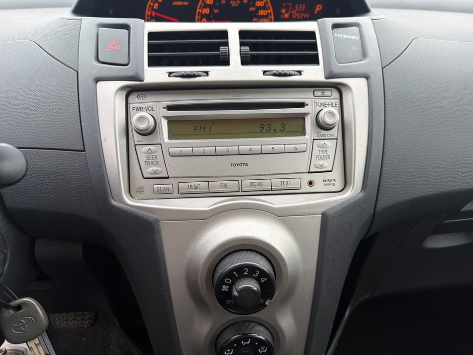 2009 Toyota Yaris-5