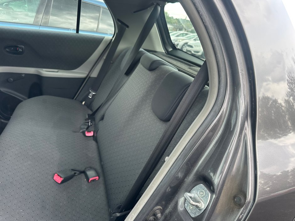 2010 Toyota Yaris-3