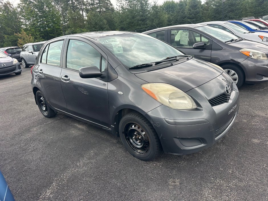 2010 Toyota Yaris-0
