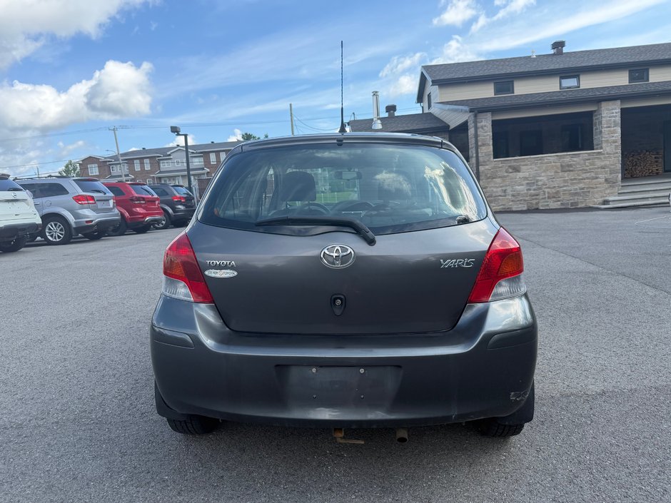 2010 Toyota Yaris-4