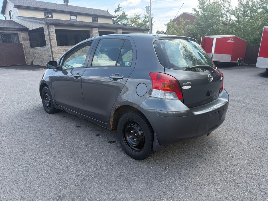 2010 Toyota Yaris-3