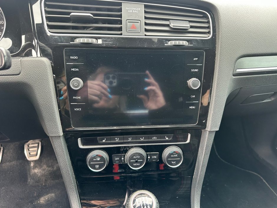 Volkswagen Golf GTI AUTOBAHN 2018-8