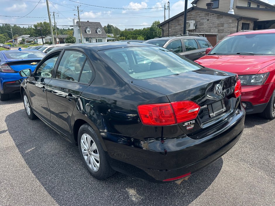 2012 Volkswagen Jetta Sedan-3