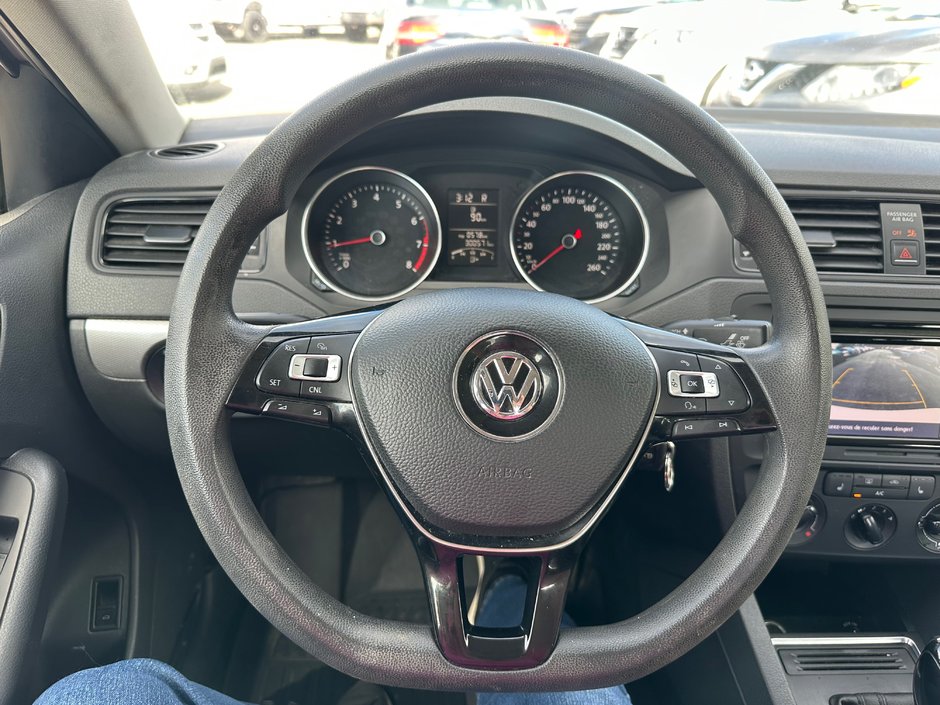 2015 Volkswagen Jetta Sedan-11