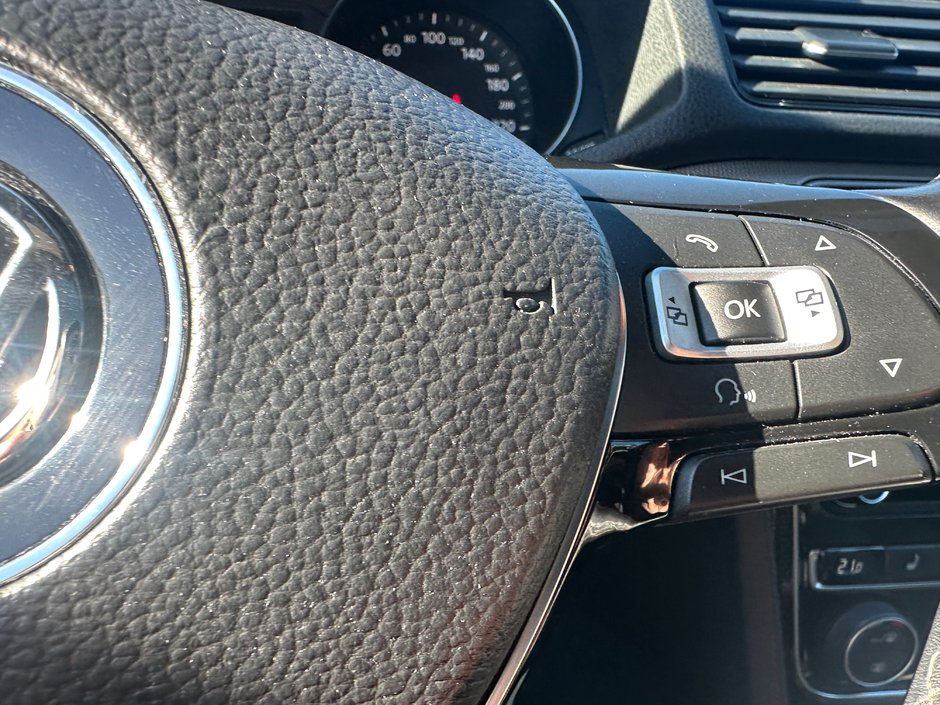 Volkswagen Passat GT Titanium Black 2018-11