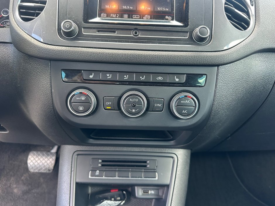 2016 Volkswagen Tiguan 2,0 TSI 4 Motion-16