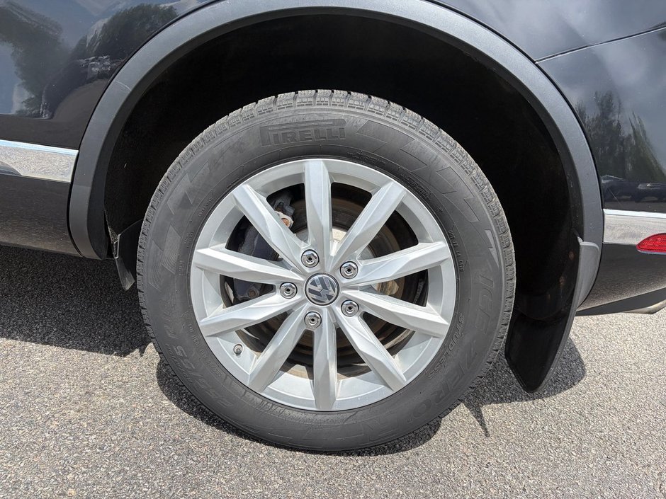 Volkswagen Touareg Highline 2016-6