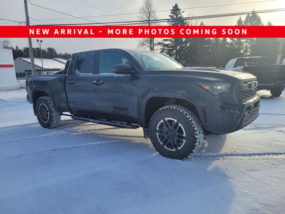 Toyota Tacoma DOUBLE CAB AT 2024 à Miramichi, Nouveau-Brunswick