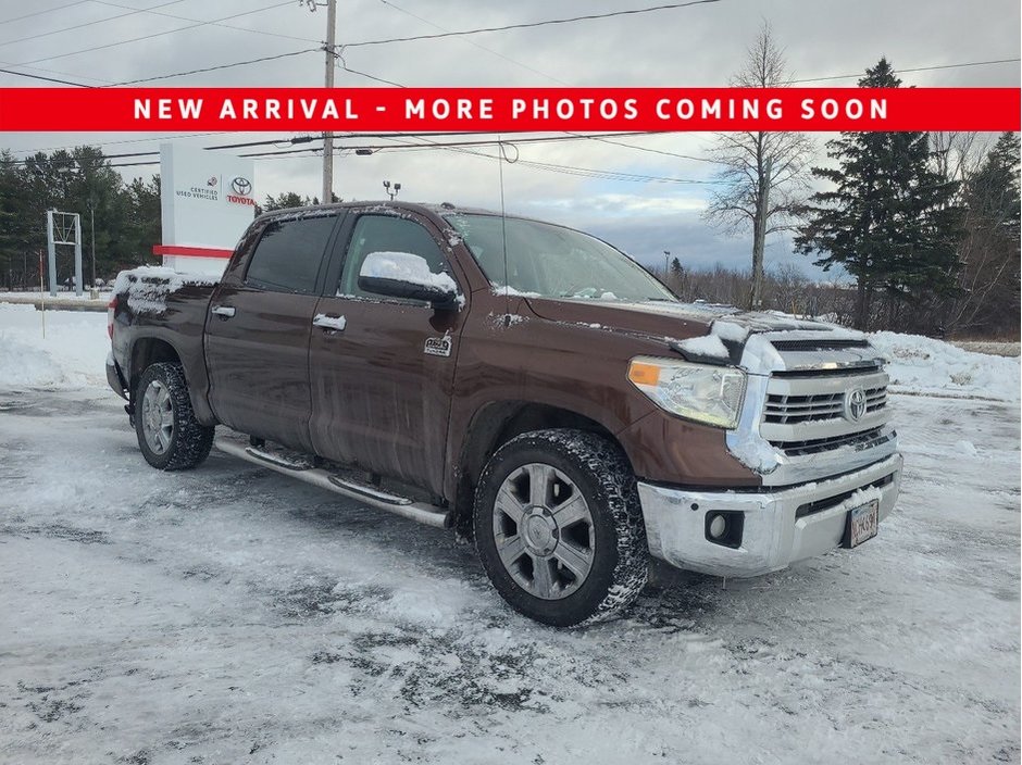 2014  Tundra CREWMAX PLATINUM in Miramichi, New Brunswick