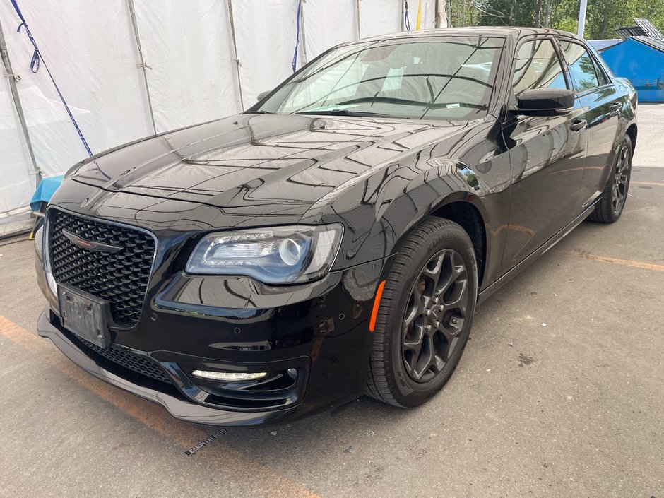 Chrysler 300  2022 à St-Jérôme, Québec - w940px