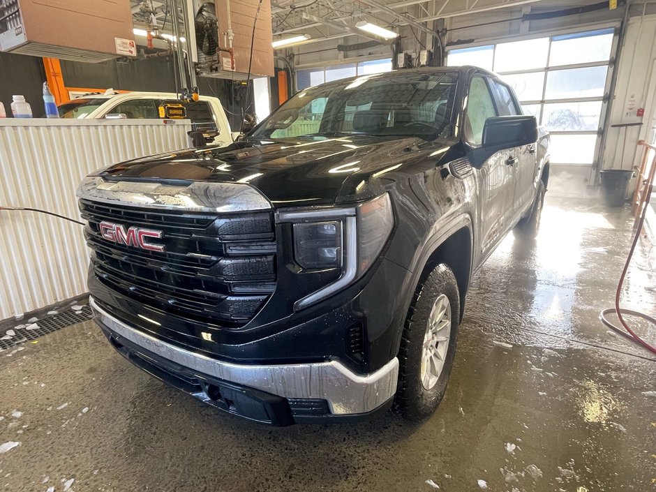 2022 GMC Sierra 1500 in St-Jérôme, Quebec - w940px