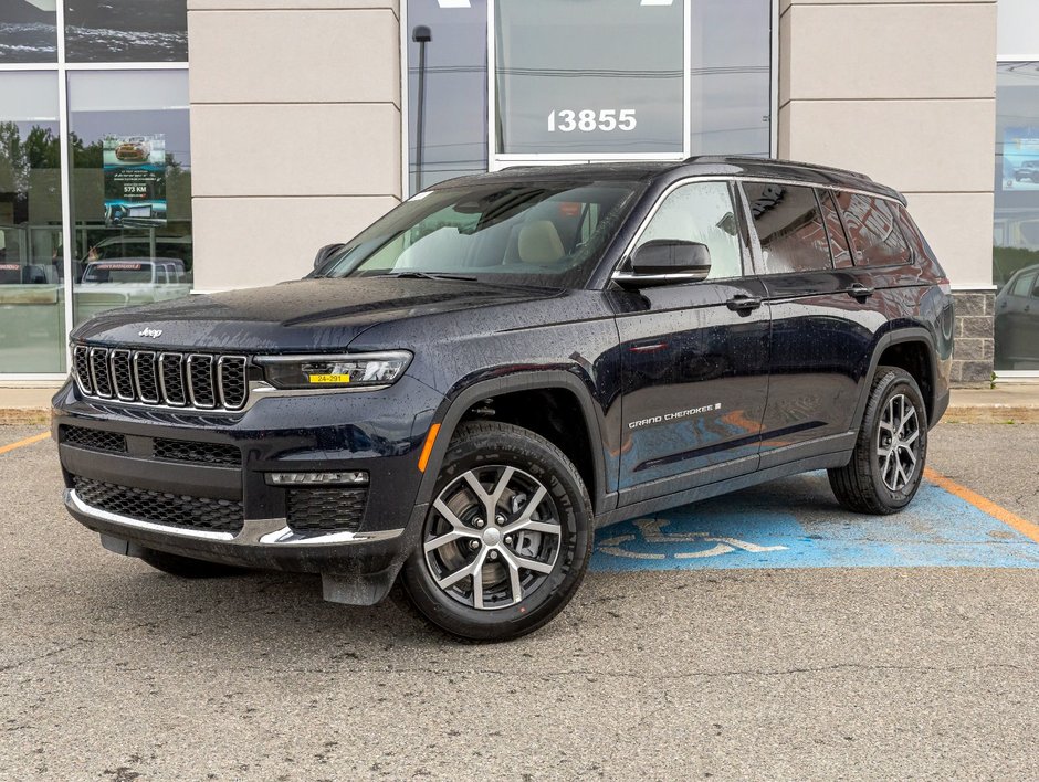 2024 Jeep Grand Cherokee L in St-Jérôme, Quebec - w940px