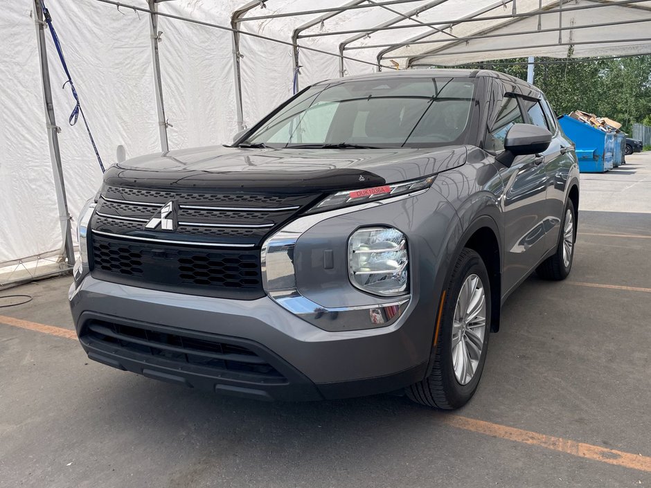 2024 Mitsubishi Outlander in St-Jérôme, Quebec - w940px
