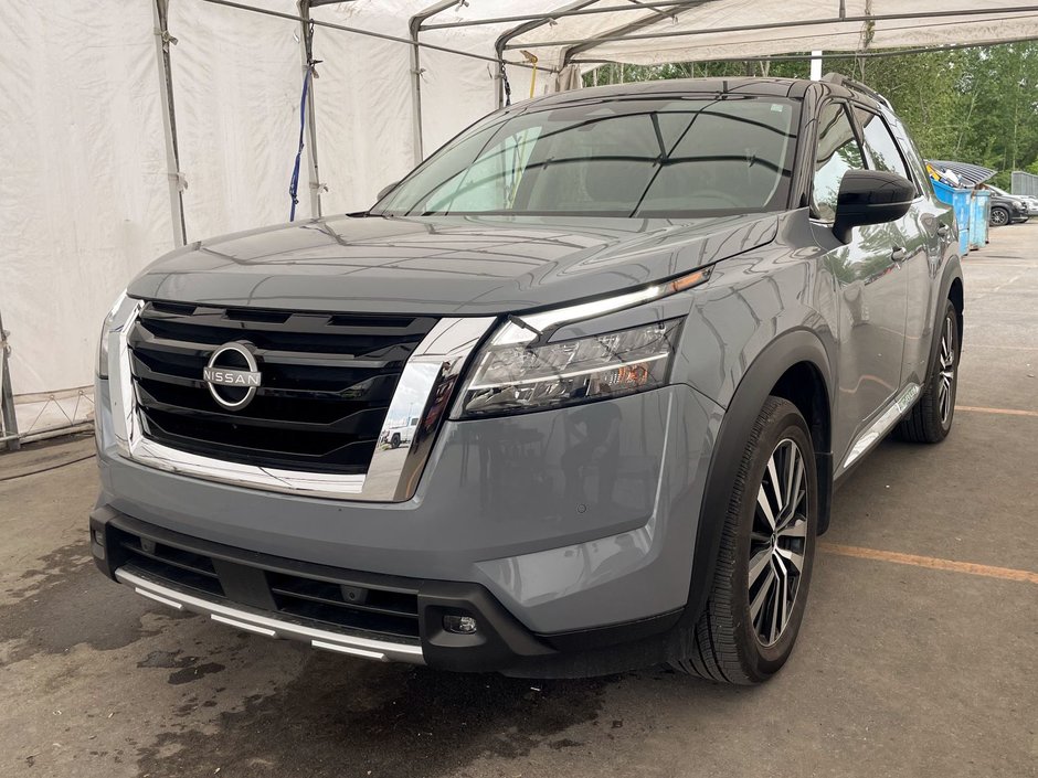 2023 Nissan Pathfinder in St-Jérôme, Quebec - w940px