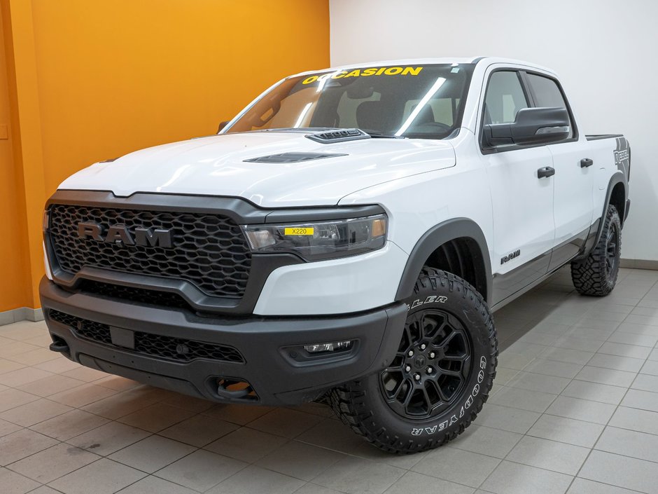 Ram 1500  2025 à St-Jérôme, Québec - w940px