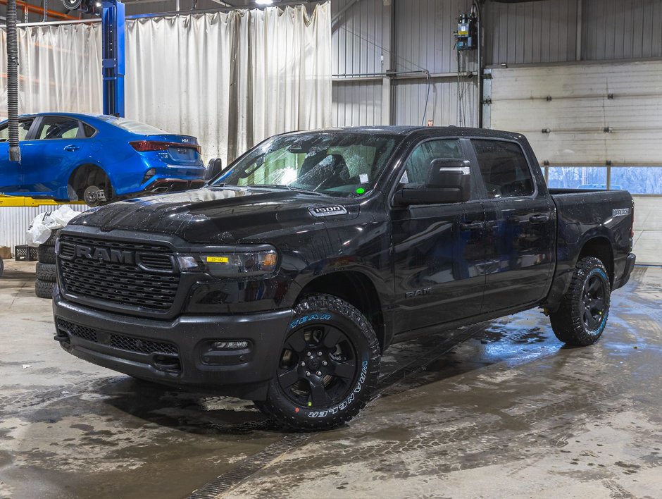 2025 Ram 1500 in St-Jérôme, Quebec - w940px