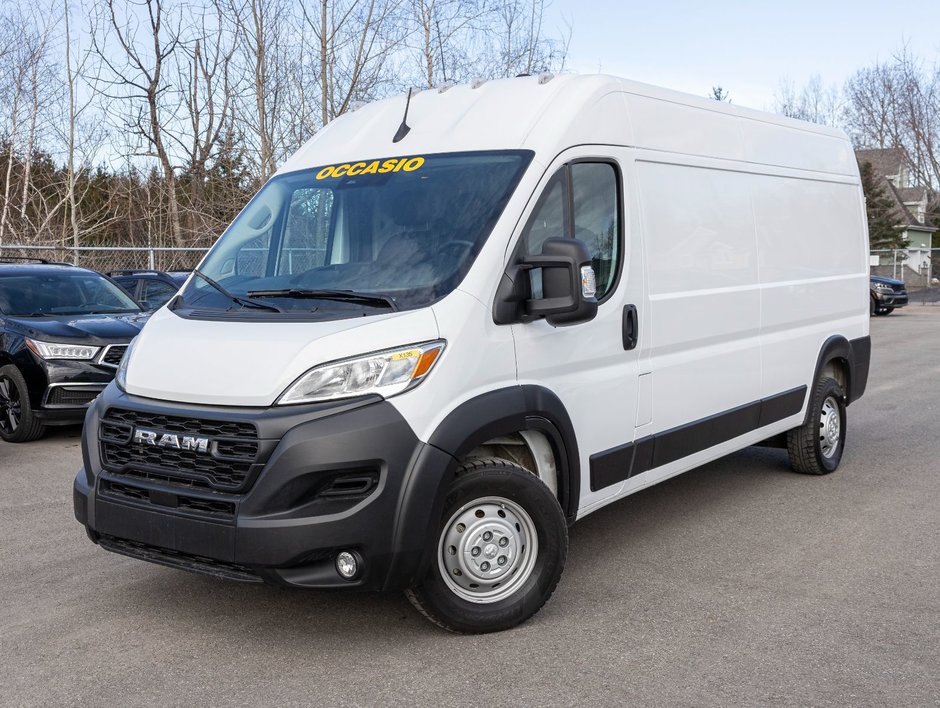 2023 Ram ProMaster Cargo Van in St-Jérôme, Quebec - w940px