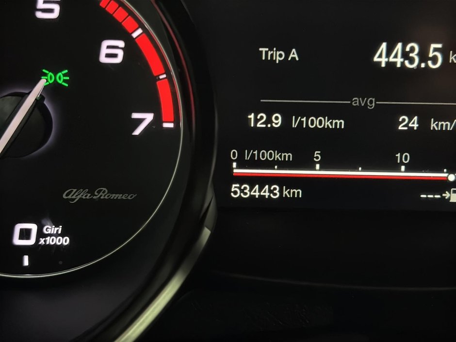 Alfa Romeo Stelvio SPORT Q4 GPS CAMERA SIEGES CHAUFFANTS 2018-24