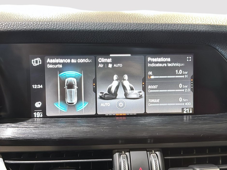 Alfa Romeo Stelvio Q4 TOIT PANO CUIR ROUGE CARPLAY GPS 2020-29