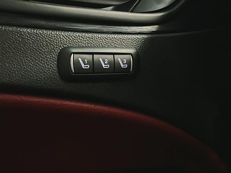 Alfa Romeo Stelvio Q4 TOIT PANO CUIR ROUGE CARPLAY GPS 2020-37