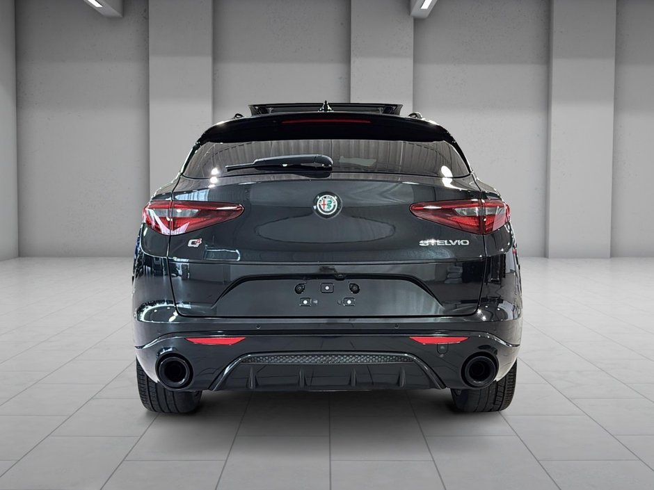 Alfa Romeo Stelvio VELOCE Q4 TOIT CUIR ROUGE GPS CARPLAY 2022-11
