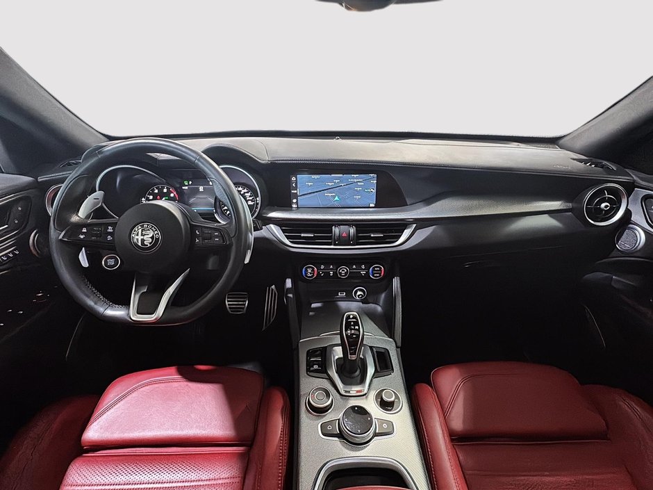 Alfa Romeo Stelvio VELOCE Q4 TOIT CUIR ROUGE GPS CARPLAY 2022-4