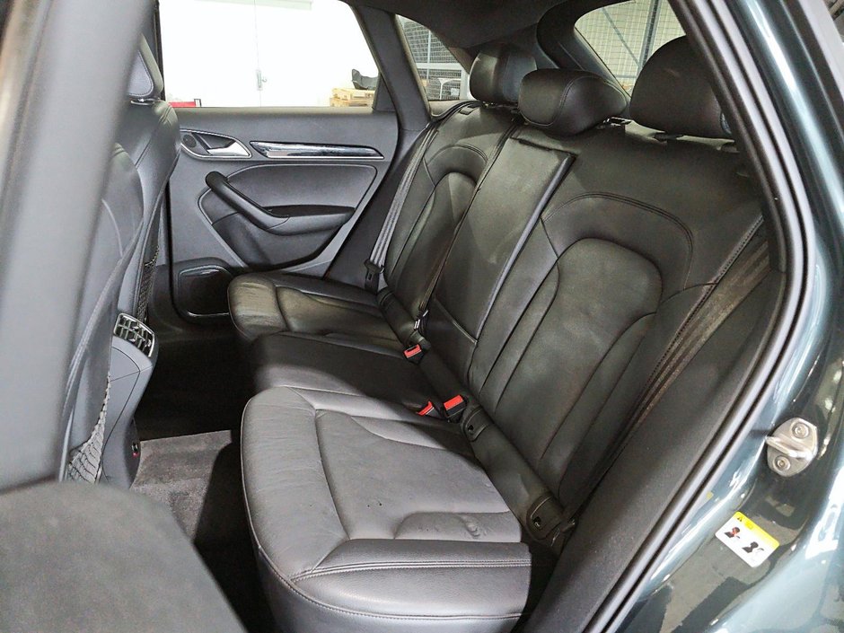 Audi Q3 TECHNIK S LINE TOIT CUIR GPS MAGS 2018-17