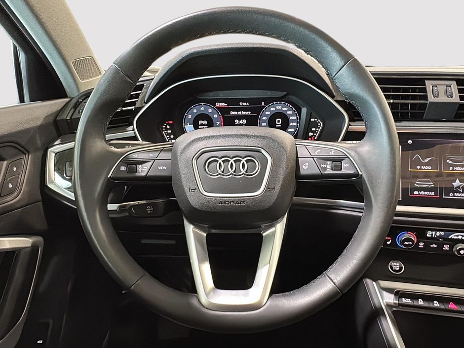 Audi Q3 PREMIUM QUATTRO 40TFSI TOIT PANORAMIQUE 2025-34