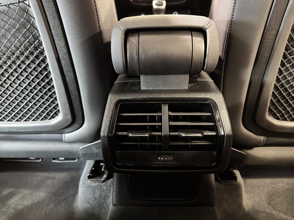 Audi Q3 PREMIUM QUATTRO 40TFSI TOIT PANORAMIQUE 2025-40