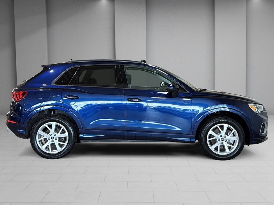Audi Q3 PREMIUM QUATTRO 40TFSI TOIT PANORAMIQUE 2025-16