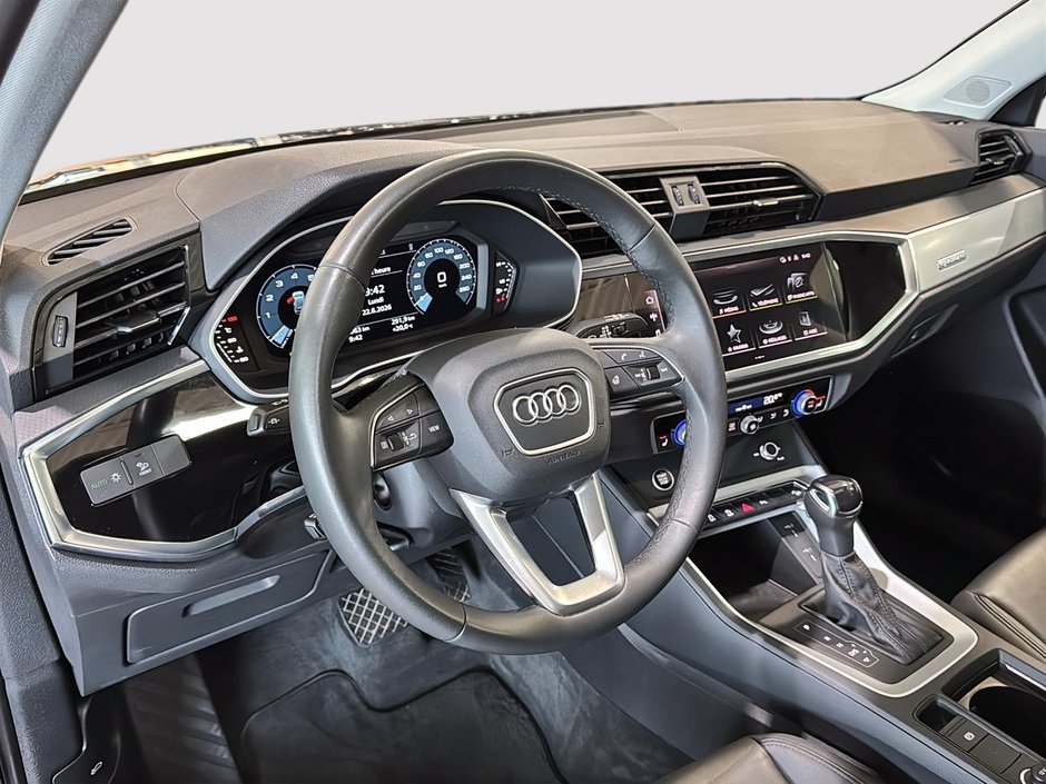 Audi Q3 PREMIUM QUATTRO 40TFSI TOIT PANORAMIQUE 2025-3