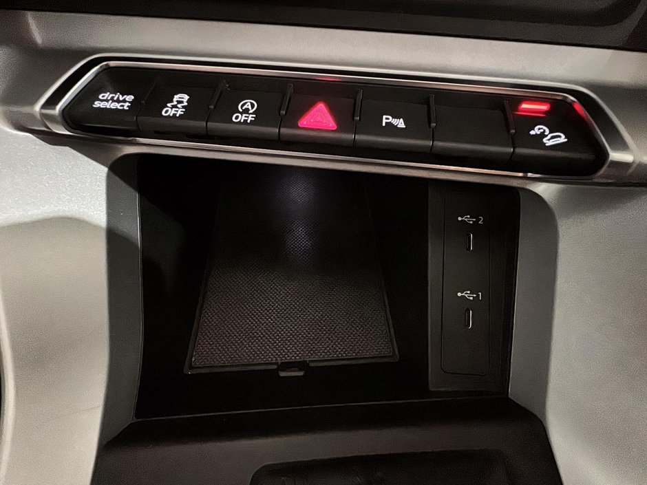 Audi Q3 AWD TOIT PANORAMIQUE CUIR CARPLAY 2025-39