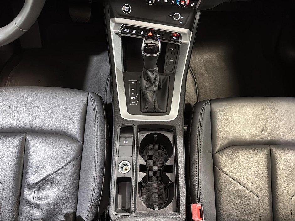 Audi Q3 AWD TOIT PANORAMIQUE CUIR CARPLAY 2025-25