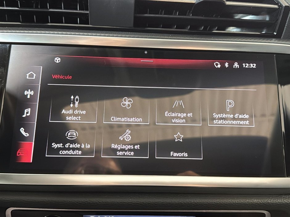 Audi Q3 AWD TOIT PANORAMIQUE CUIR CARPLAY 2025-30