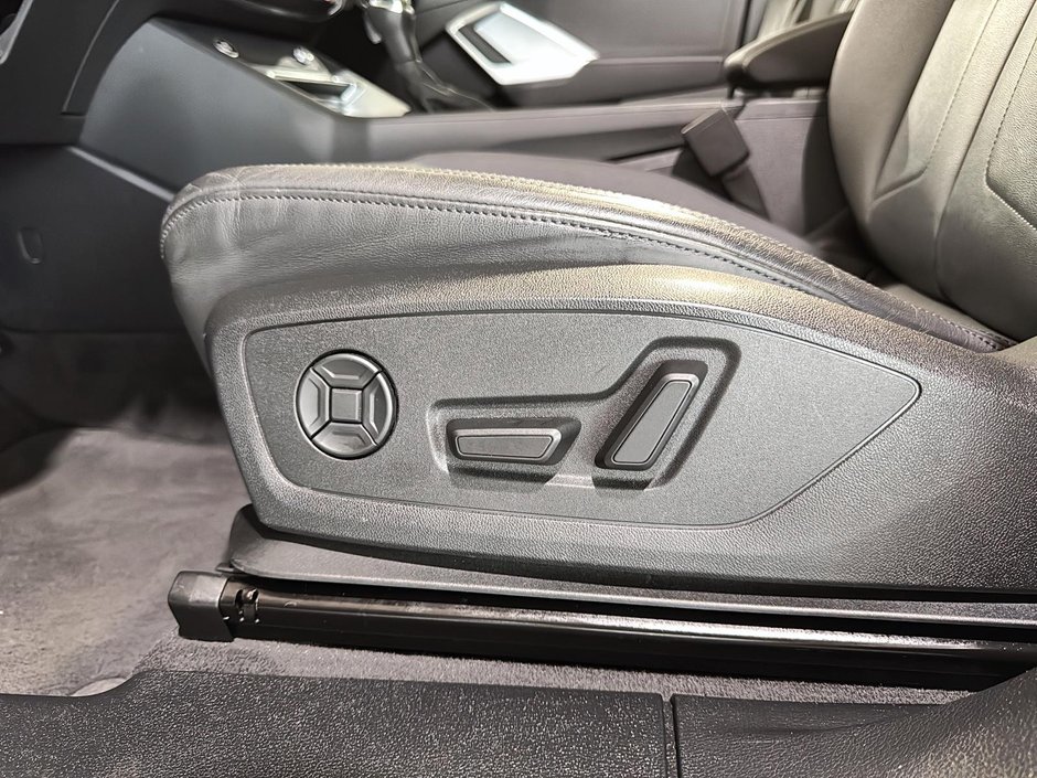 Audi Q3 AWD TOIT PANORAMIQUE CUIR CARPLAY 2025-21