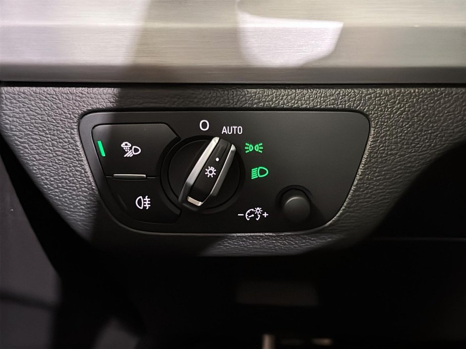 Audi Q5 S LINE TOIT OUVRANT SIEGES CHAUFFANTS CUIR GPS 2019-37