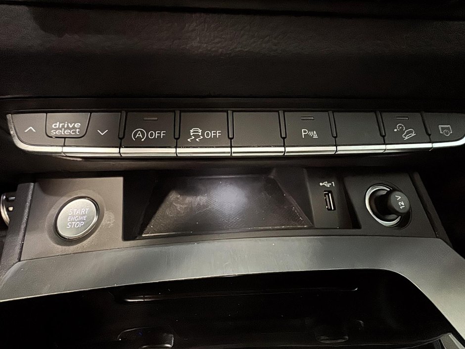 Audi Q5 TECHNIK S LINE TOIT CUIR GPS MAGS 2023-43