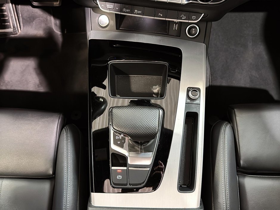 Audi Q5 TECHNIK S LINE TOIT CUIR GPS MAGS 2023-26
