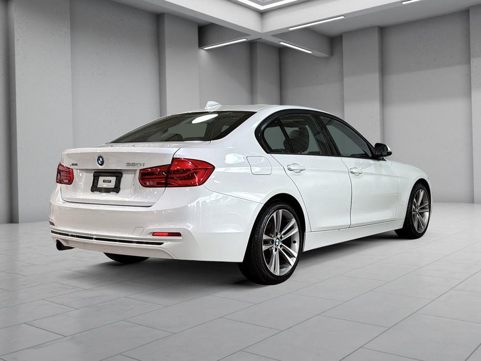 BMW 3 Series 320i XDRIVE TOIT BLUETOOTH SIEGES ELECTRIQUES 2016-12