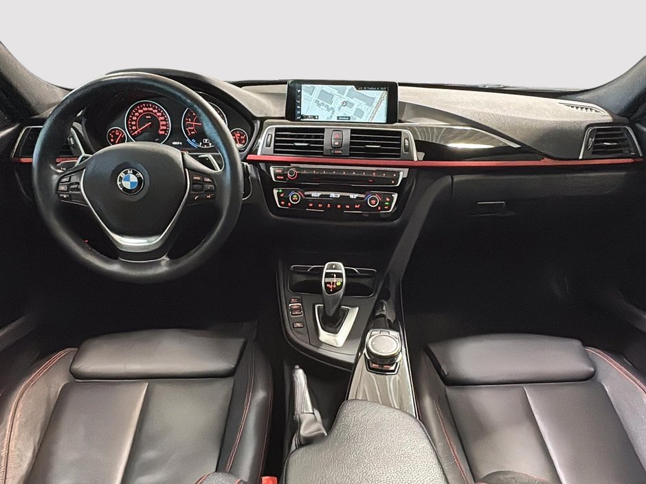 BMW 3 Series 330i xDrive TOIT GPS BLUETOOTH CUIR 2017-18