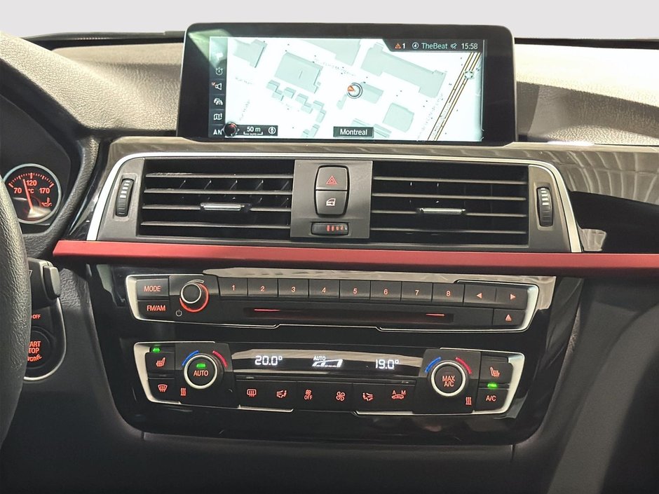 BMW 3 Series 330i xDrive TOIT GPS BLUETOOTH CUIR 2017-19