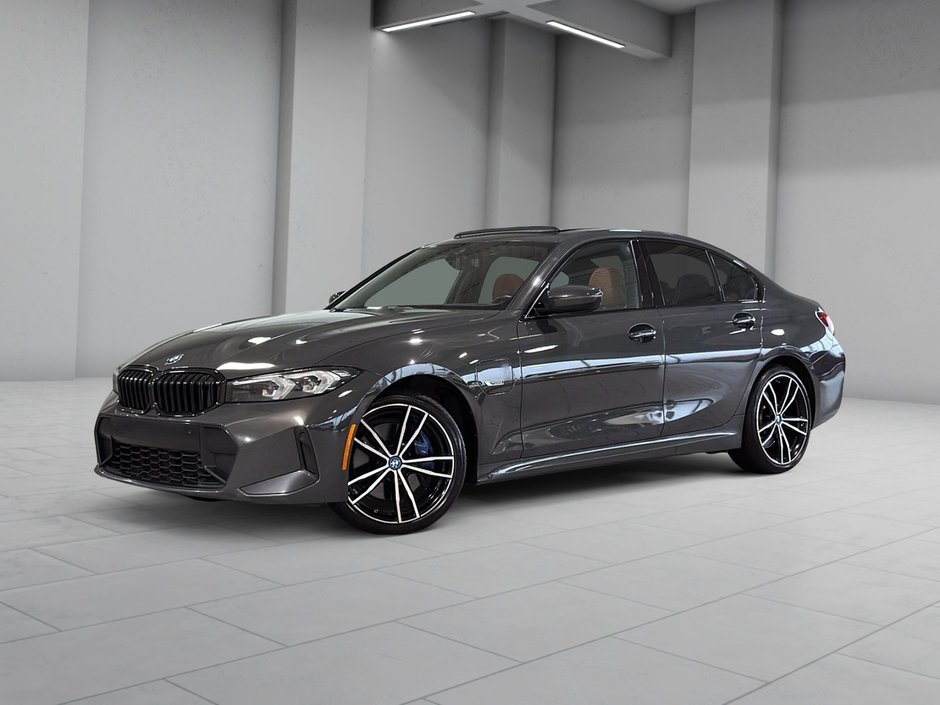 BMW 3 Series 330E XDRIVE MSPORT HYBRIDE PLUG CUIR TOIT OUVRANT 2023-0