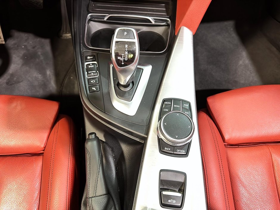 BMW 4 Series 430i XDRIVE CONVERTIBLE MSPORT PKG CUIR ROUGE GPS 2019-26